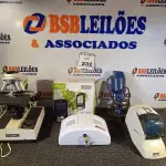 LOTE 232 - 01 MICROSCÓPIO INCOMPLETO, 01 CORTADOR DE GESSO, 01 SIRENE E 01 GRAMPEADOR. (NO ESTADO) ATENÇÃO! FAZER A VISITAÇÃO ANTES DE ARREMATAR, NÃO SABEMOS SE FUNCIONA. LEILÃO NÃO TEM GARANTIA E NEM DEVOLUÇÃO, SUJEITO A POSSÍVEIS AVARIAS VISÍVEIS/OCULTAS E/OU AUSÊNCIA DE COMPONENTES.