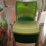 LOTE 238 - 06 CADEIRAS COM BASE DE FERRO E ACENTO E ENCOSTO EM PLÁSTICO. (NO ESTADO) ATENÇÃO! FAZER A VISITAÇÃO ANTES DE ARREMATAR, NÃO SABEMOS SE FUNCIONA. LEILÃO NÃO TEM GARANTIA E NEM DEVOLUÇÃO, SUJEITO A POSSÍVEIS AVARIAS VISÍVEIS/OCULTAS E/OU AUSÊNCIA DE COMPONENTES.