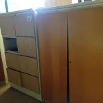 LOTE 218 - 02 ARMÁRIOS PARA ESCRITÓRIOS SENDO 01 COM 08 GAVETAS. (NO ESTADO) ATENÇÃO! FAZER A VISITAÇÃO ANTES DE ARREMATAR, NÃO SABEMOS SE FUNCIONA. LEILÃO NÃO TEM GARANTIA E NEM DEVOLUÇÃO, SUJEITO A POSSÍVEIS AVARIAS VISÍVEIS/OCULTAS E/OU AUSÊNCIA DE COMPONENTES.