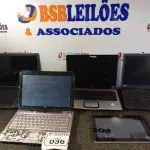 LOTE 036 - 04 NOTEBOOKS E 01 TABLET COM MARCAS E MODELOS DIVERSOS PARA RETIRADA DE PEÇAS. (NO ESTADO) ATENÇÃO! FAZER A VISITAÇÃO ANTES DE ARREMATAR, NÃO SABEMOS SE FUNCIONA. LEILÃO NÃO TEM GARANTIA E NEM DEVOLUÇÃO, SUJEITO A POSSÍVEIS AVARIAS VISÍVEIS/OCULTAS E/OU AUSÊNCIA DE COMPONENTES.
