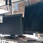 LOTE 309 - 07 MONITORES DE MARCAS E MODELOS DIVERSOS. (NO ESTADO) ATENÇÃO! FAZER A VISITAÇÃO ANTES DE ARREMATAR, NÃO SABEMOS SE FUNCIONA. LEILÃO NÃO TEM GARANTIA E NEM DEVOLUÇÃO, SUJEITO A POSSÍVEIS AVARIAS VISÍVEIS/OCULTAS E/OU AUSÊNCIA DE COMPONENTES.