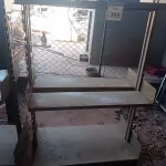 LOTE 359 - 01 ESTANTE EM FERRO COM PRATELEIRAS. (NO ESTADO) ATENÇÃO! FAZER A VISITAÇÃO ANTES DE ARREMATAR, NÃO SABEMOS SE FUNCIONA. LEILÃO NÃO TEM GARANTIA E NEM DEVOLUÇÃO, SUJEITO A POSSÍVEIS AVARIAS VISÍVEIS/OCULTAS E/OU AUSÊNCIA DE COMPONENTES.