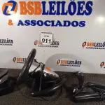 LOTE 011 - 01 KIT DE JOGO DE CORRIDA. (NO ESTADO) ATENÇÃO! FAZER A VISITAÇÃO ANTES DE ARREMATAR, NÃO SABEMOS SE FUNCIONA. LEILÃO NÃO TEM GARANTIA E NEM DEVOLUÇÃO, SUJEITO A POSSÍVEIS AVARIAS VISÍVEIS/OCULTAS E/OU AUSÊNCIA DE COMPONENTES.