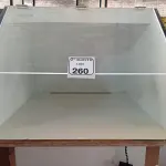 LOTE 260 - 01 CABINE ASSÉPTICA. (NO ESTADO) ATENÇÃO! FAZER A VISITAÇÃO ANTES DE ARREMATAR, NÃO SABEMOS SE FUNCIONA. LEILÃO NÃO TEM GARANTIA E NEM DEVOLUÇÃO, SUJEITO A POSSÍVEIS AVARIAS VISÍVEIS/OCULTAS E/OU AUSÊNCIA DE COMPONENTES.