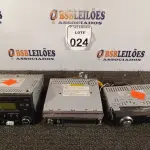 LOTE 024 - 03 APARELHOS DE SOM AUTOMOTIVO MARCAS E MODELOS DIVERSOS. (NO ESTADO) ATENÇÃO! FAZER A VISITAÇÃO ANTES DE ARREMATAR, NÃO SABEMOS SE FUNCIONA. LEILÃO NÃO TEM GARANTIA E NEM DEVOLUÇÃO, SUJEITO A POSSÍVEIS AVARIAS VISÍVEIS/OCULTAS E/OU AUSÊNCIA DE COMPONENTES.