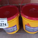 LOTE 274 - 02 BALDES DE IMPERSIKA LÍQUIDO ADITIVO PLASTIFICANTE PARA ARGAMASSA DE ASSENTAMENTO E REBOCO, 18 LITROS CADA. (NO ESTADO) ATENÇÃO! FAZER A VISITAÇÃO ANTES DE ARREMATAR, NÃO SABEMOS SE FUNCIONA. LEILÃO NÃO TEM GARANTIA E NEM DEVOLUÇÃO, SUJEITO A POSSÍVEIS AVARIAS VISÍVEIS/OCULTAS E/OU AUSÊNCIA DE COMPONENTES.