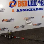 LOTE 060 - 01 CARRETILHA PARA PESCA JOYFOX LADO (RIGHT) COM VARA. (NO ESTADO) ATENÇÃO! FAZER A VISITAÇÃO ANTES DE ARREMATAR, NÃO SABEMOS SE FUNCIONA. LEILÃO NÃO TEM GARANTIA E NEM DEVOLUÇÃO, SUJEITO A POSSÍVEIS AVARIAS VISÍVEIS/OCULTAS E/OU AUSÊNCIA DE COMPONENTES.
