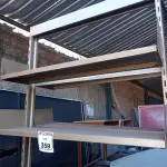 LOTE 359 - 01 ESTANTE EM FERRO COM PRATELEIRAS. (NO ESTADO) ATENÇÃO! FAZER A VISITAÇÃO ANTES DE ARREMATAR, NÃO SABEMOS SE FUNCIONA. LEILÃO NÃO TEM GARANTIA E NEM DEVOLUÇÃO, SUJEITO A POSSÍVEIS AVARIAS VISÍVEIS/OCULTAS E/OU AUSÊNCIA DE COMPONENTES.