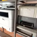 LOTE 284 - 07 IMPRESSORAS MARCAS E MODELOS DIVERSOS SENDO 02 MULTIFUNCIONAIS. (NO ESTADO) ATENÇÃO! FAZER A VISITAÇÃO ANTES DE ARREMATAR, NÃO SABEMOS SE FUNCIONA. LEILÃO NÃO TEM GARANTIA E NEM DEVOLUÇÃO, SUJEITO A POSSÍVEIS AVARIAS VISÍVEIS/OCULTAS E/OU AUSÊNCIA DE COMPONENTES.