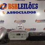 LOTE 004 - 03 RÁDIOS MODELOS DIVERSOS, SENDO 01 TOCA CDS, 01 MICROSYSTEM E 01 IHOME. (NO ESTADO) ATENÇÃO! FAZER A VISITAÇÃO ANTES DE ARREMATAR, NÃO SABEMOS SE FUNCIONA. LEILÃO NÃO TEM GARANTIA E NEM DEVOLUÇÃO, SUJEITO A POSSÍVEIS AVARIAS VISÍVEIS/OCULTAS E/OU AUSÊNCIA DE COMPONENTES.