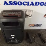 LOTE 300 - 01 RADIO PORTÁTIL RGB COM BLUETOOTH. (NO ESTADO) ATENÇÃO! FAZER A VISITAÇÃO ANTES DE ARREMATAR, NÃO SABEMOS SE FUNCIONA. LEILÃO NÃO TEM GARANTIA E NEM DEVOLUÇÃO, SUJEITO A POSSÍVEIS AVARIAS VISÍVEIS/OCULTAS E/OU AUSÊNCIA DE COMPONENTES.