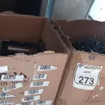 LOTE 273 - 01 LOTE COM VÁRIOS LEITORES DE CÓDIGOS DE BARRAS E MOUSES. (NO ESTADO) ATENÇÃO! FAZER A VISITAÇÃO ANTES DE ARREMATAR, NÃO SABEMOS SE FUNCIONA. LEILÃO NÃO TEM GARANTIA E NEM DEVOLUÇÃO, SUJEITO A POSSÍVEIS AVARIAS VISÍVEIS/OCULTAS E/OU AUSÊNCIA DE COMPONENTES.