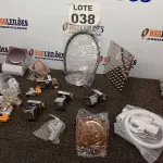 LOTE 038 - 20 – ITENS HIDRÁULICOS DIVERSOS (NO ESTADO, NÃO SABEMOS SE FUNCIONA. LEILÃO NÃO TEM GARANTIA E NEM DEVOLUÇÃO, SUJEITO A POSSÍVEIS AVARIAS VISÍVEIS/OCULTAS E/OU AUSÊNCIA DE COMPONENTES)
