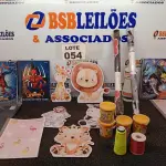 LOTE 054 - 20 – ITENS DE PAPELARIA DIVERSOS (NO ESTADO, NÃO SABEMOS SE FUNCIONA. LEILÃO NÃO TEM GARANTIA E NEM DEVOLUÇÃO, SUJEITO A POSSÍVEIS AVARIAS VISÍVEIS/OCULTAS E/OU AUSÊNCIA DE COMPONENTES)