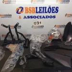 LOTE 031 - 22 – ITENS PARA MOTOS DIVERSOS (NO ESTADO, NÃO SABEMOS SE FUNCIONA. LEILÃO NÃO TEM GARANTIA E NEM DEVOLUÇÃO, SUJEITO A POSSÍVEIS AVARIAS VISÍVEIS/OCULTAS E/OU AUSÊNCIA DE COMPONENTES)
