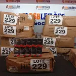 LOTE 229 - 400 - LÂMPADAS FAROL H4 12VOLTS (NO ESTADO, NÃO SABEMOS SE FUNCIONA. LEILÃO NÃO TEM GARANTIA E NEM DEVOLUÇÃO, SUJEITO A POSSÍVEIS AVARIAS VISÍVEIS/OCULTAS E/OU AUSÊNCIA DE COMPONENTES)