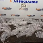 LOTE 046 - 01 – ACESSÓRIOS PARA BANHEIRO DIVERSOS (NO ESTADO, NÃO SABEMOS SE FUNCIONA. LEILÃO NÃO TEM GARANTIA E NEM DEVOLUÇÃO, SUJEITO A POSSÍVEIS AVARIAS VISÍVEIS/OCULTAS E/OU AUSÊNCIA DE COMPONENTES)