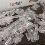 LOTE 046 - 01 – ACESSÓRIOS PARA BANHEIRO DIVERSOS (NO ESTADO, NÃO SABEMOS SE FUNCIONA. LEILÃO NÃO TEM GARANTIA E NEM DEVOLUÇÃO, SUJEITO A POSSÍVEIS AVARIAS VISÍVEIS/OCULTAS E/OU AUSÊNCIA DE COMPONENTES)