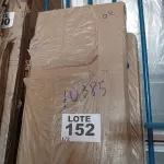 LOTE 152 - 01 - GUARDA-ROUPA MALBEC DE CASAL INCORPLAC (NO ESTADO, NÃO SABEMOS SE FUNCIONA. LEILÃO NÃO TEM GARANTIA E NEM DEVOLUÇÃO, SUJEITO A POSSÍVEIS AVARIAS VISÍVEIS/OCULTAS E/OU AUSÊNCIA DE COMPONENTES)