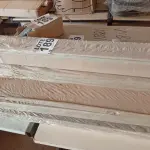 LOTE 189 - 01 – GUARDA ROUPA CASAL 1062 INCOMPLETO. (NO ESTADO, NÃO SABEMOS SE FUNCIONA. LEILÃO NÃO TEM GARANTIA E NEM DEVOLUÇÃO, SUJEITO A POSSÍVEIS AVARIAS VISÍVEIS/OCULTAS E/OU AUSÊNCIA DE COMPONENTES)