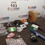 LOTE 103 - 21 – ITENS AUTOMOTIVOS DIVERSOS (NO ESTADO, NÃO SABEMOS SE FUNCIONA. LEILÃO NÃO TEM GARANTIA E NEM DEVOLUÇÃO, SUJEITO A POSSÍVEIS AVARIAS VISÍVEIS/OCULTAS E/OU AUSÊNCIA DE COMPONENTES)