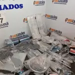 LOTE 037 - 01 – ACESSÓRIOS PARA BANHEIRO DIVERSOS (NO ESTADO, NÃO SABEMOS SE FUNCIONA. LEILÃO NÃO TEM GARANTIA E NEM DEVOLUÇÃO, SUJEITO A POSSÍVEIS AVARIAS VISÍVEIS/OCULTAS E/OU AUSÊNCIA DE COMPONENTES)