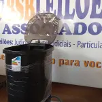 LOTE 070 - 01 - LAVADORA SUGGAR NEO ECO 10KG SEMI AUT. PRETA 110V (NO ESTADO, NÃO SABEMOS SE FUNCIONA. LEILÃO NÃO TEM GARANTIA E NEM DEVOLUÇÃO, SUJEITO A POSSÍVEIS AVARIAS VISÍVEIS/OCULTAS E/OU AUSÊNCIA DE COMPONENTES)