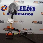 LOTE 070 - 01 SACHO PARA JARDINAGEM, 01 PÁ E 01 TESOURA PARA JARDIM. (NO ESTADO) ATENÇÃO! FAZER A VISITAÇÃO ANTES DE ARREMATAR, NÃO SABEMOS SE FUNCIONA. LEILÃO NÃO TEM GARANTIA E NEM DEVOLUÇÃO, SUJEITO A POSSÍVEIS AVARIAS VISÍVEIS/OCULTAS E/OU AUSÊNCIA DE COMPONENTES.
