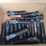 LOTE 207 - 17 - PARAFUSOS DE RODA 96MM FEY (NO ESTADO, NÃO SABEMOS SE FUNCIONA. LEILÃO NÃO TEM GARANTIA E NEM DEVOLUÇÃO, SUJEITO A POSSÍVEIS AVARIAS VISÍVEIS/OCULTAS E/OU AUSÊNCIA DE COMPONENTES)