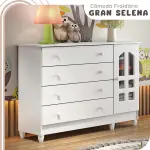 LOTE 082 - 01 - CÔMODA 4 GAVETAS COM PORTA GRAN SELENA (NO ESTADO, NÃO SABEMOS SE FUNCIONA. LEILÃO NÃO TEM GARANTIA E NEM DEVOLUÇÃO, SUJEITO A POSSÍVEIS AVARIAS VISÍVEIS/OCULTAS E/OU AUSÊNCIA DE COMPONENTES)