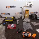 LOTE 012 - 20 – ITENS AUTOMOTIVOS DIVERSOS (NO ESTADO, NÃO SABEMOS SE FUNCIONA. LEILÃO NÃO TEM GARANTIA E NEM DEVOLUÇÃO, SUJEITO A POSSÍVEIS AVARIAS VISÍVEIS/OCULTAS E/OU AUSÊNCIA DE COMPONENTES)