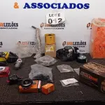 LOTE 012 - 20 – ITENS AUTOMOTIVOS DIVERSOS (NO ESTADO, NÃO SABEMOS SE FUNCIONA. LEILÃO NÃO TEM GARANTIA E NEM DEVOLUÇÃO, SUJEITO A POSSÍVEIS AVARIAS VISÍVEIS/OCULTAS E/OU AUSÊNCIA DE COMPONENTES)