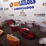 LOTE 013 - 09 – ITENS AUTOMOTIVOS DIVERSOS (NO ESTADO, NÃO SABEMOS SE FUNCIONA. LEILÃO NÃO TEM GARANTIA E NEM DEVOLUÇÃO, SUJEITO A POSSÍVEIS AVARIAS VISÍVEIS/OCULTAS E/OU AUSÊNCIA DE COMPONENTES)