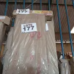 LOTE 177 - 01 - GUARDA ROUPA CASAL MALIBU 6 PORTAS (NO ESTADO, NÃO SABEMOS SE FUNCIONA. LEILÃO NÃO TEM GARANTIA E NEM DEVOLUÇÃO, SUJEITO A POSSÍVEIS AVARIAS VISÍVEIS/OCULTAS E/OU AUSÊNCIA DE COMPONENTES)