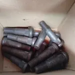 LOTE 240 - 20 - PARAFUSOS DE RODA 96MM FEY (NO ESTADO, NÃO SABEMOS SE FUNCIONA. LEILÃO NÃO TEM GARANTIA E NEM DEVOLUÇÃO, SUJEITO A POSSÍVEIS AVARIAS VISÍVEIS/OCULTAS E/OU AUSÊNCIA DE COMPONENTES)
