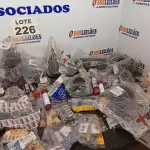 LOTE 226 - APROXIMADO 70 ITENS AUTOMOTIVOS DIVERSOS (NO ESTADO, NÃO SABEMOS SE FUNCIONA. LEILÃO NÃO TEM GARANTIA E NEM DEVOLUÇÃO, SUJEITO A POSSÍVEIS AVARIAS VISÍVEIS/OCULTAS E/OU AUSÊNCIA DE COMPONENTES)