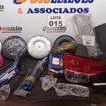 LOTE 015 - 27 – ITENS PARA CARROS (NO ESTADO, NÃO SABEMOS SE FUNCIONA. LEILÃO NÃO TEM GARANTIA E NEM DEVOLUÇÃO, SUJEITO A POSSÍVEIS AVARIAS VISÍVEIS/OCULTAS E/OU AUSÊNCIA DE COMPONENTES)