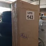 LOTE 143 - 01 - APARADOR BUFFET 4 PORTAS MULTIMÓVEIS (NO ESTADO, NÃO SABEMOS SE FUNCIONA. LEILÃO NÃO TEM GARANTIA E NEM DEVOLUÇÃO, SUJEITO A POSSÍVEIS AVARIAS VISÍVEIS/OCULTAS E/OU AUSÊNCIA DE COMPONENTES)