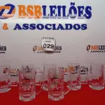 LOTE 029 - 07 CANECAS DE VIDRO. (NO ESTADO) ATENÇÃO! FAZER A VISITAÇÃO ANTES DE ARREMATAR, NÃO SABEMOS SE FUNCIONA. LEILÃO NÃO TEM GARANTIA E NEM DEVOLUÇÃO, SUJEITO A POSSÍVEIS AVARIAS VISÍVEIS/OCULTAS E/OU AUSÊNCIA DE COMPONENTES.