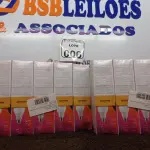 LOTE 006 - 20 LÂMPADAS BULBO LED A60 9W BIVOLT 3000K – ELGIN NOVO. (NO ESTADO) ATENÇÃO! FAZER A VISITAÇÃO ANTES DE ARREMATAR, NÃO SABEMOS SE FUNCIONA. LEILÃO NÃO TEM GARANTIA E NEM DEVOLUÇÃO, SUJEITO A POSSÍVEIS AVARIAS VISÍVEIS/OCULTAS E/OU AUSÊNCIA DE COMPONENTES.