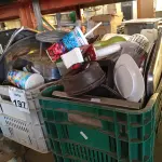 LOTE 197 - 01 LOTE COM UTENSÍLIOS DIVERSOS. (NO ESTADO) ATENÇÃO! FAZER A VISITAÇÃO ANTES DE ARREMATAR, NÃO SABEMOS SE FUNCIONA. LEILÃO NÃO TEM GARANTIA E NEM DEVOLUÇÃO, SUJEITO A POSSÍVEIS AVARIAS VISÍVEIS/OCULTAS E/OU AUSÊNCIA DE COMPONENTES.