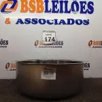 LOTE 174 - 01 CUBA INOX N32 AÇO 430 32X14 FABRINOX (NO ESTADO) ATENÇÃO! FAZER A VISITAÇÃO ANTES DE ARREMATAR, NÃO SABEMOS SE FUNCIONA. LEILÃO NÃO TEM GARANTIA E NEM DEVOLUÇÃO, SUJEITO A POSSÍVEIS AVARIAS VISÍVEIS/OCULTAS E/OU AUSÊNCIA DE COMPONENTES.