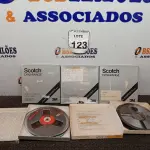 LOTE 123 - 05 FITAS PARA GRAVADOR DE ROLO. (NO ESTADO) ATENÇÃO! FAZER A VISITAÇÃO ANTES DE ARREMATAR, NÃO SABEMOS SE FUNCIONA. LEILÃO NÃO TEM GARANTIA E NEM DEVOLUÇÃO, SUJEITO A POSSÍVEIS AVARIAS VISÍVEIS/OCULTAS E/OU AUSÊNCIA DE COMPONENTES.
