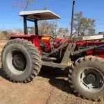 LOTE 008 - 01 TRATOR MF 292 4X4, ANO 1993, MOTOR, BOMBA, BICOS INJETORES FEITO, CAIXA DE CÂMBIO REVISADA ESTA COM APENAS 10 HORAS DE USO APÓS TER SIDO FEITO, CONJUNTO FRONTAL BALDAN ANO 2016 (NO ESTADO)