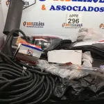 LOTE 296 - 20 – ITENS AUTOMOTIVOS DIVERSOS (NO ESTADO, NÃO SABEMOS SE FUNCIONA. LEILÃO NÃO TEM GARANTIA E NEM DEVOLUÇÃO, SUJEITO A POSSÍVEIS AVARIAS VISÍVEIS/OCULTAS E/OU AUSÊNCIA DE COMPONENTES)