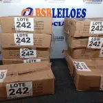 LOTE 242 - 400 - LÂMPADAS FAROL H4 12VOLTS (NO ESTADO, NÃO SABEMOS SE FUNCIONA. LEILÃO NÃO TEM GARANTIA E NEM DEVOLUÇÃO, SUJEITO A POSSÍVEIS AVARIAS VISÍVEIS/OCULTAS E/OU AUSÊNCIA DE COMPONENTES)