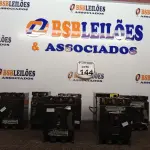LOTE 144 - 07 DISJUNTORES TAMANHOS DIVERSOS. (NO ESTADO) ATENÇÃO! FAZER A VISITAÇÃO ANTES DE ARREMATAR, NÃO SABEMOS SE FUNCIONA. LEILÃO NÃO TEM GARANTIA E NEM DEVOLUÇÃO, SUJEITO A POSSÍVEIS AVARIAS VISÍVEIS/OCULTAS E/OU AUSÊNCIA DE COMPONENTES.