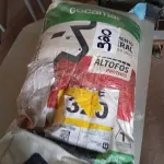 LOTE 320 - 01 - SUPLEMENTO MINERAL PARA BOVINOS COCAMAR (NO ESTADO, NÃO SABEMOS SE FUNCIONA. LEILÃO NÃO TEM GARANTIA E NEM DEVOLUÇÃO, SUJEITO A POSSÍVEIS AVARIAS VISÍVEIS/OCULTAS E/OU AUSÊNCIA DE COMPONENTES)