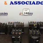 LOTE 144 - 07 DISJUNTORES TAMANHOS DIVERSOS. (NO ESTADO) ATENÇÃO! FAZER A VISITAÇÃO ANTES DE ARREMATAR, NÃO SABEMOS SE FUNCIONA. LEILÃO NÃO TEM GARANTIA E NEM DEVOLUÇÃO, SUJEITO A POSSÍVEIS AVARIAS VISÍVEIS/OCULTAS E/OU AUSÊNCIA DE COMPONENTES.