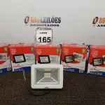 LOTE 165 - 05 REFLETORES DECORLED SUPERLED 220V 10W LUZ BRANCA –DECORLUX NOVO. (NO ESTADO) ATENÇÃO! FAZER A VISITAÇÃO ANTES DE ARREMATAR, NÃO SABEMOS SE FUNCIONA. LEILÃO NÃO TEM GARANTIA E NEM DEVOLUÇÃO, SUJEITO A POSSÍVEIS AVARIAS VISÍVEIS/OCULTAS E/OU AUSÊNCIA DE COMPONENTES.